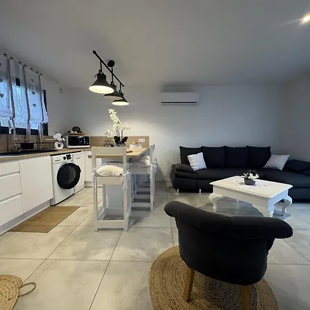Le Refuge - Confort - 5 Pers - Reve Au Mans Holiday home